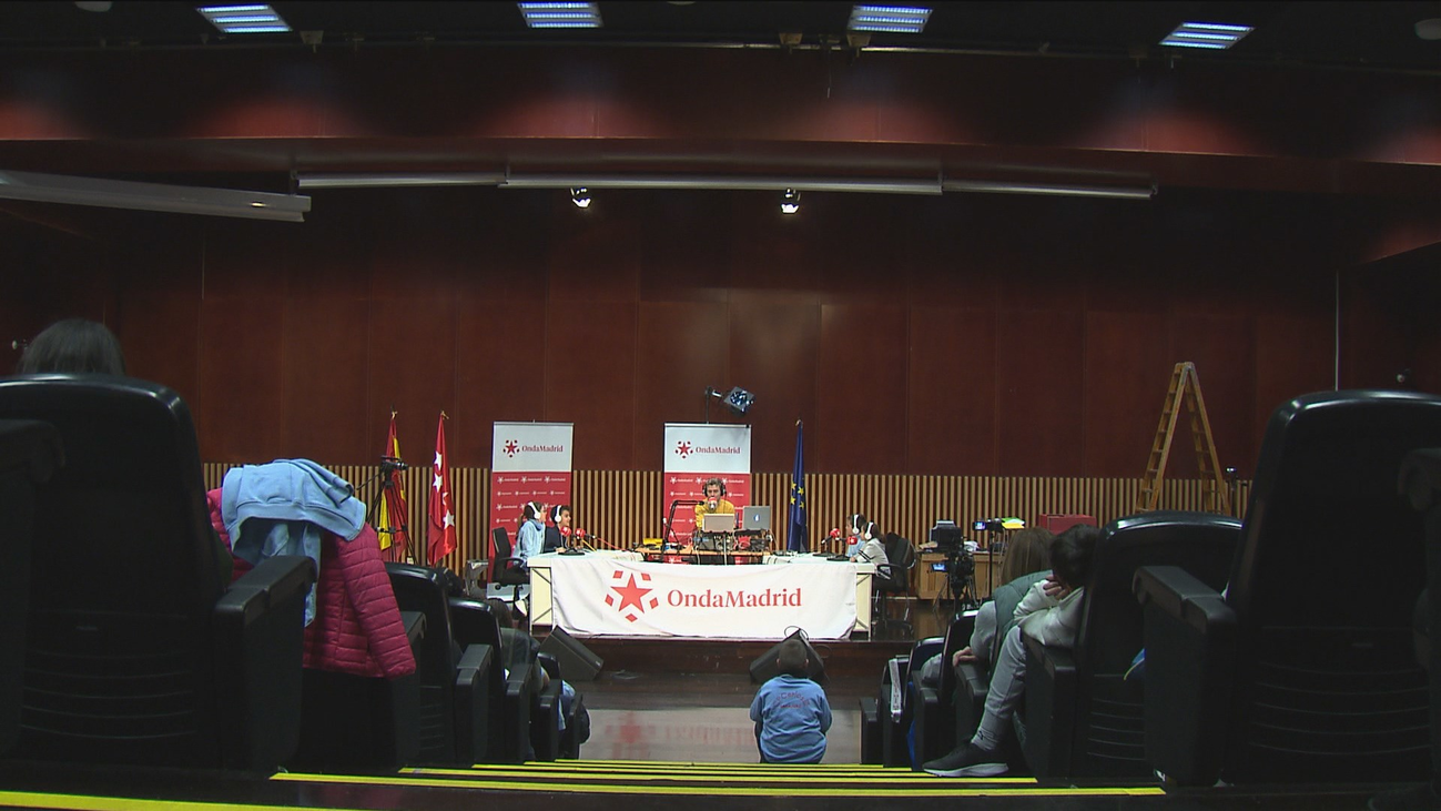 'La radio del cole': Onda Madrid entrega sus micrófonos a escolares de primaria