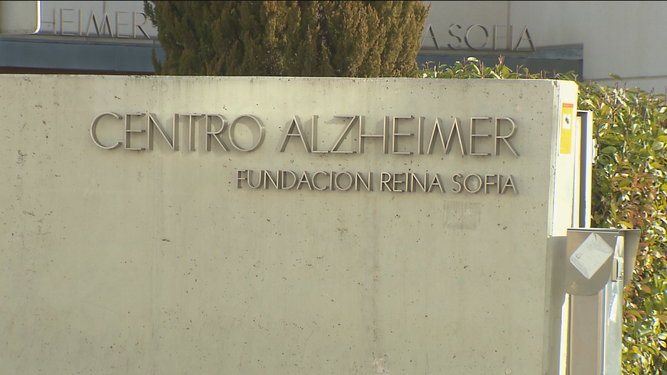 Denuncian la falta de medios y personal en una residencia  de Alzheimer en Vallecas