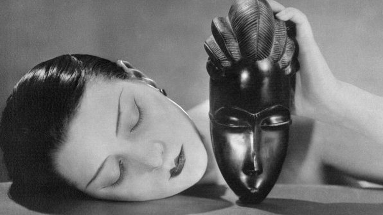 El universo onírico de Man Ray llega a la Fundación Canal