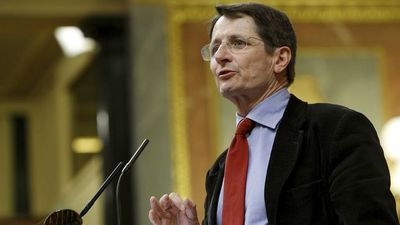 De la Rocha critica la designación de Pepu Hernández y competirá en las primarias del PSOE-M