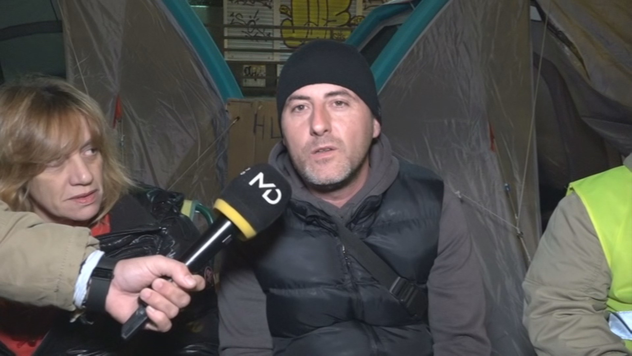 Séptima jornada de huelga de hambre de siete taxistas en Madrid