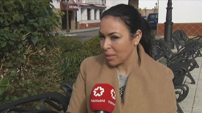 Una mujer reclama un anticipo de su herencia a su padre para ayudar a su madre enferma