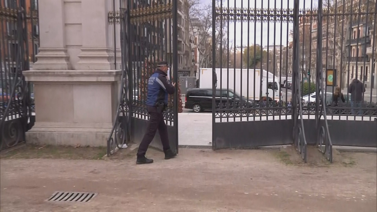 El Retiro y seis parques más de Madrid, cerrados por el viento