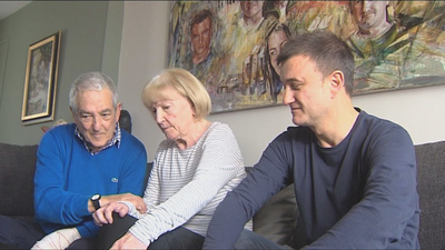 La familia de una enferma de alzhéimer recoge 160.000 firmas para despenalizar la eutanasia