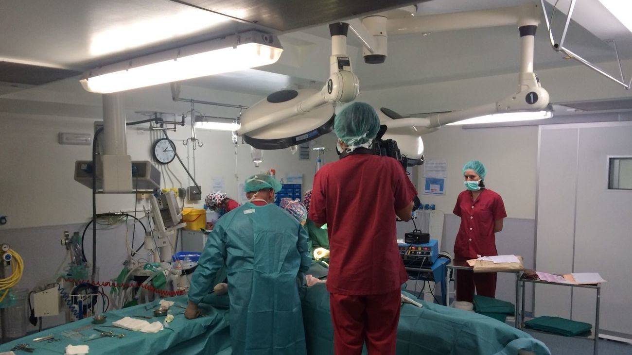 35.114 aspirantes se examinan para optar a una de las 8.402 plazas MIR