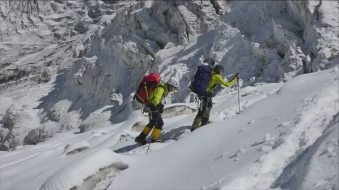 Carlos Soria, un escalador que lleva 65 años en la montaña