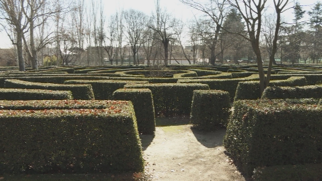El Jardín de El Capricho y sus misterios