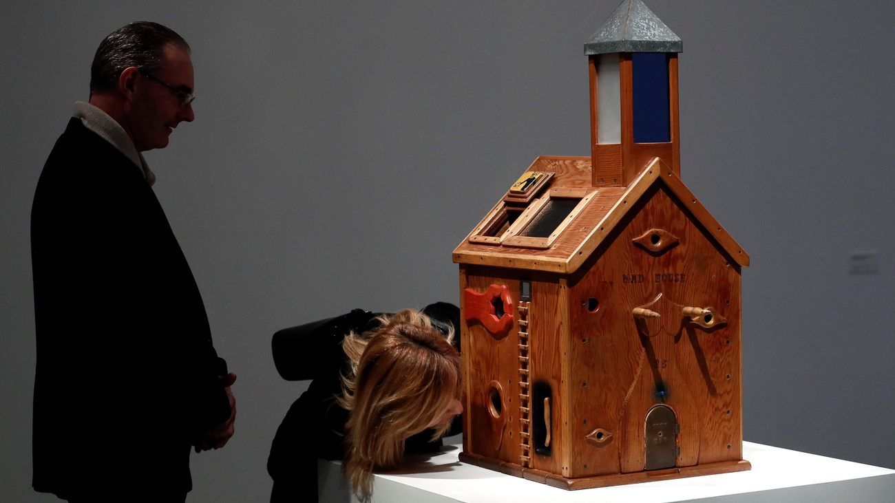 Reina Sofía recupera a Westermann, el excéntrico hacedor de objetos