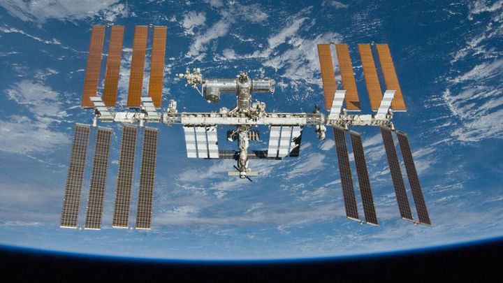 Se registra una fuga de agua en un retrete de la Estación Espacial