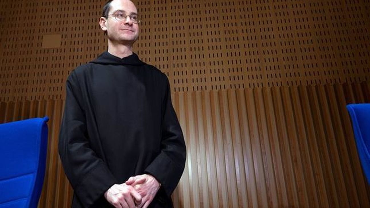 El prior del Valle de los Caídos insiste en no permitir la exhumación de Franco