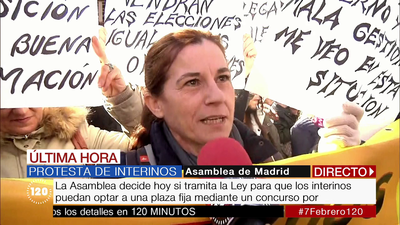 Interinos protestan frente a la Asamblea para exigir concurso de méritos