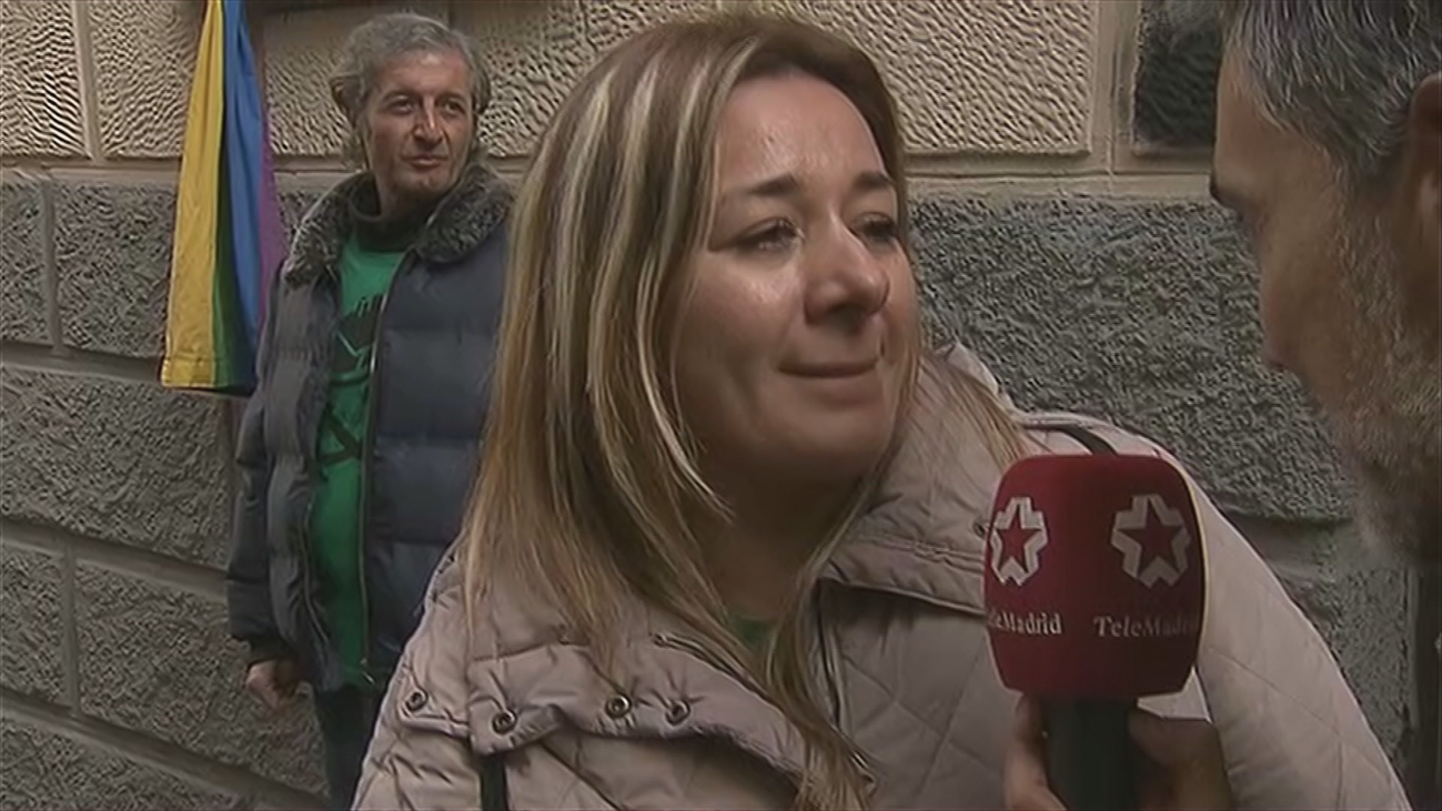 Paralizado y sin fecha el desahucio de Nancy en Puente de Vallecas