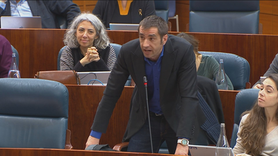 Bronca en la Asamblea entre Podemos y el PP