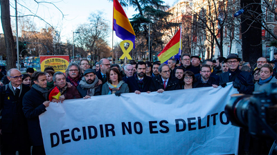 Torra y Torrent apoyan a los acusados del 'procés' porque "decidir no es delito"