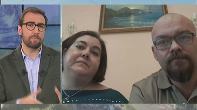 Hablamos con una pareja española atrapada en Kiev sin poder inscribir a su hija