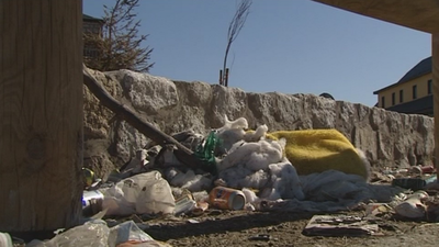 Visitantes incívicos en el Puerto de Navacerrada