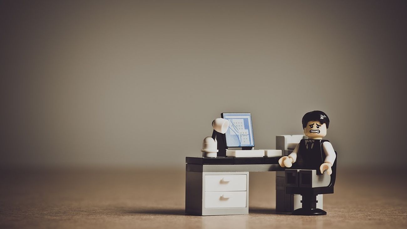 ¿Puedo rescindir el contrato si mi empresa no me paga?