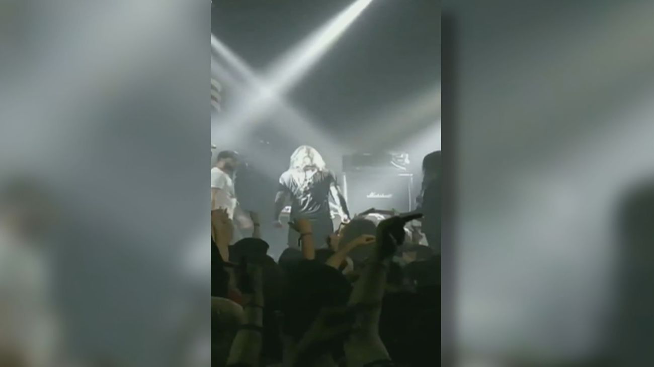 Captura de imagen del rapero Ghostemane durante su actuación en la sala Barceló