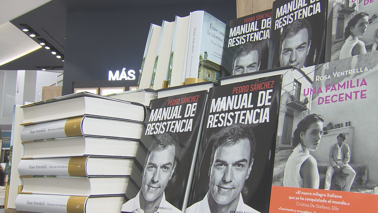Pedro Sánchez reparte críticas en su libro 'Manual de Resistencia'