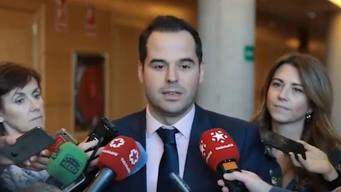 20 precandidatos se presentan a las primarias regionales de Cs