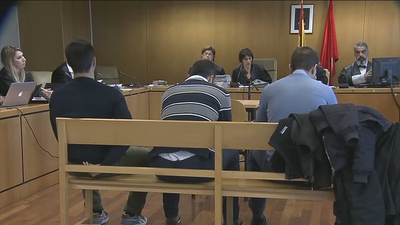 Condenan a 44 años de cárcel a los miembros de 'la manada de Villalba'