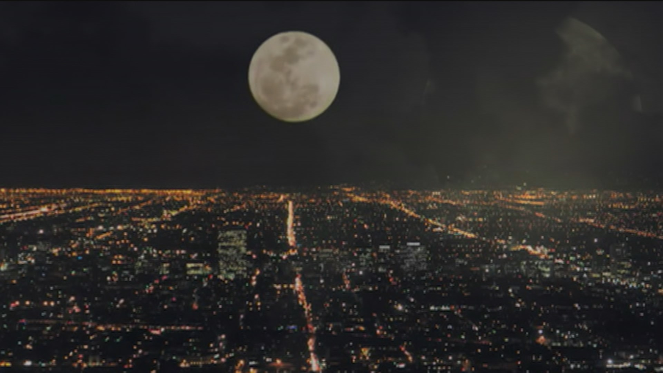 La luna de nieve o 'superluna', la más grande de 2019