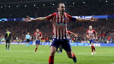 Gol de Godín al Juventus (2-0)