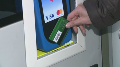 Así funciona el sistema de pago con tarjeta en los autobuses de la EMT