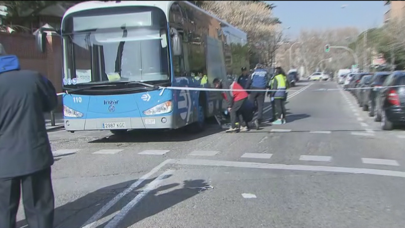 Muere un hombre atropellado por un autobús de la EMT en el distrito de Moncloa