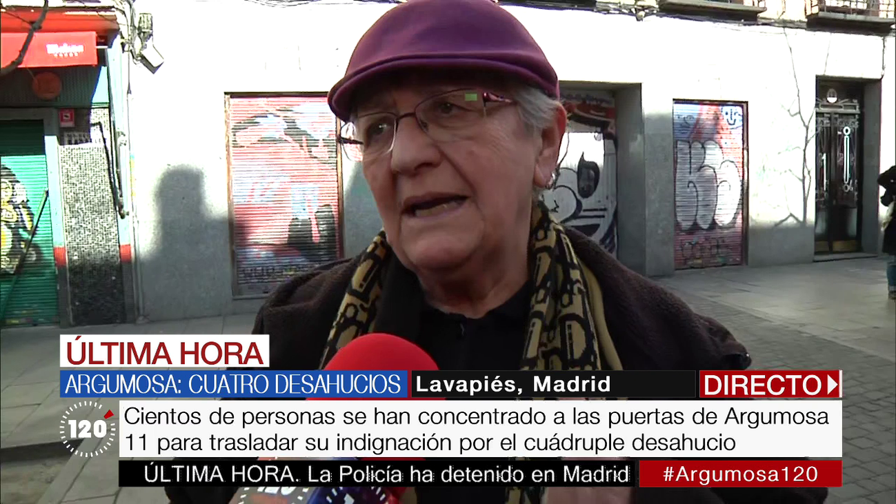 Los vecinos de Argumosa 11, indignados por el cuádruple desahucio