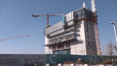 Nos colamos en la construcción del nuevo rascacielos de Madrid