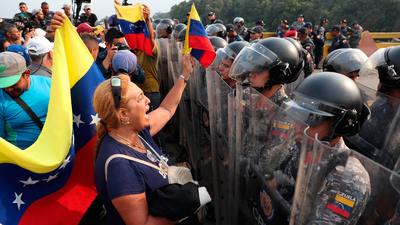 Tensión en la frontera de Venezuela ante la entrada de ayuda humanitaria