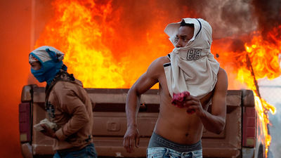 Al menos un decena de muertos en las fronteras de Venezuela