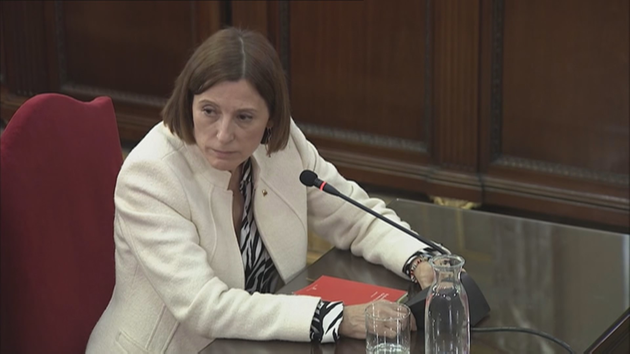 Forcadell admite su desobediencia al Constitucional