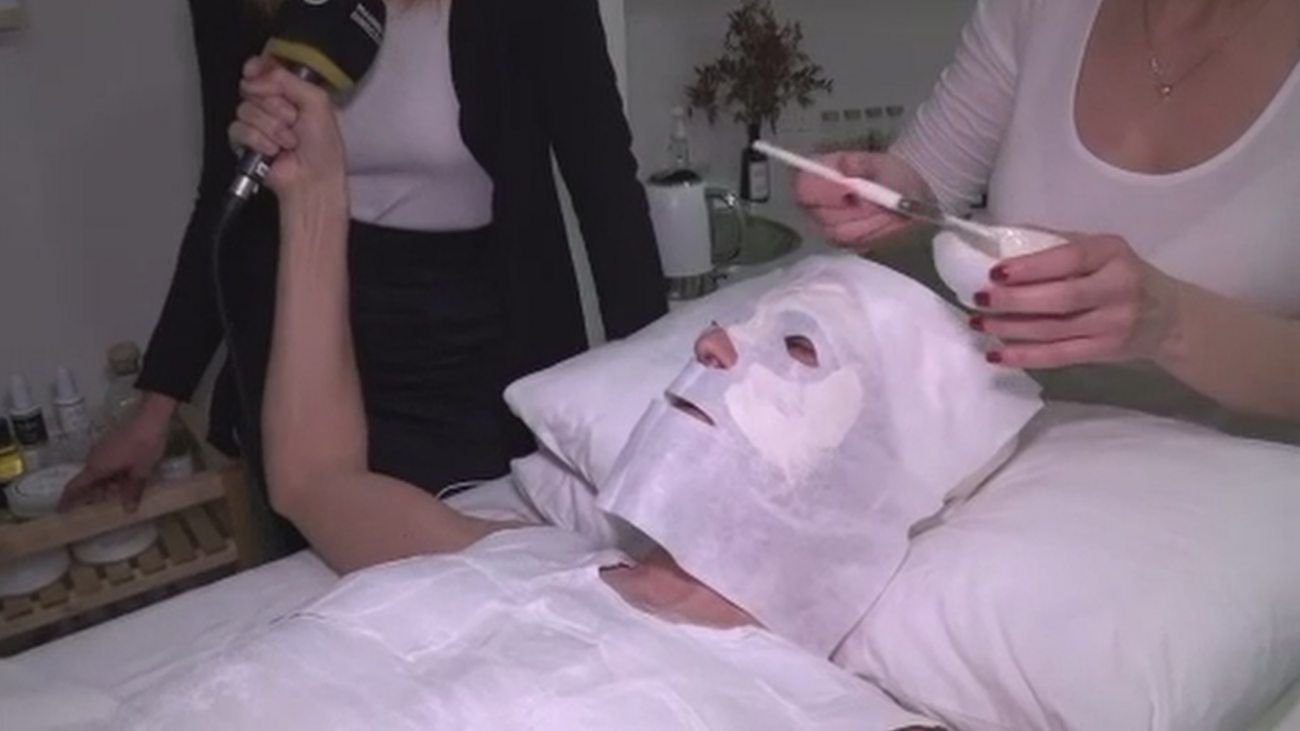 Momifican en directo a nuestro reportero Jesús Cosano