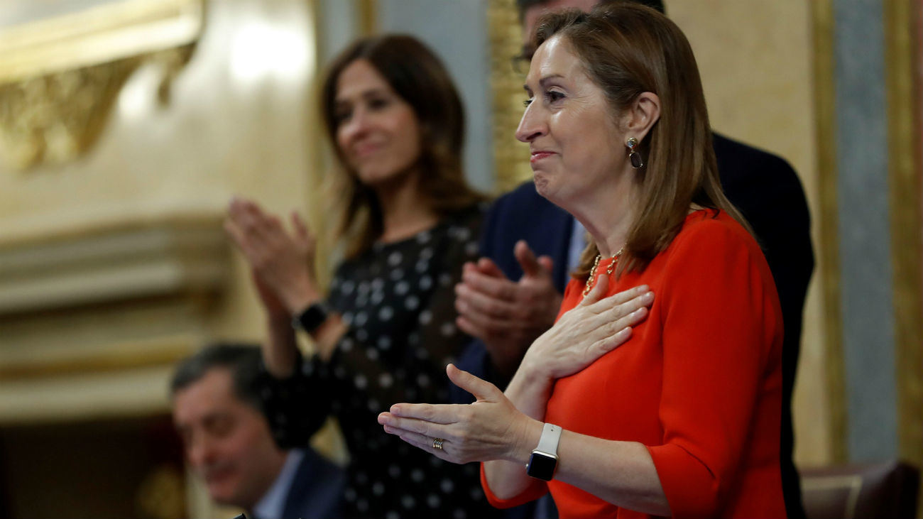 Pastor despide la legislatura con un tributo a las mujeres diputadas