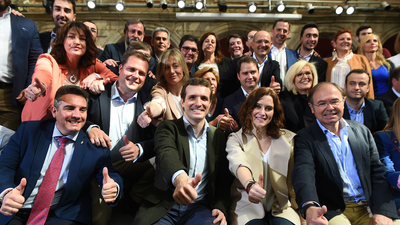 Casado advierte de que se ha puesto en marcha una "guerra sucia" contra el PP