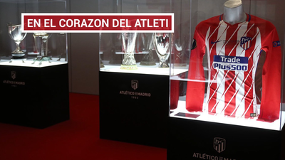 La exposición ‘Camisetas y Títulos de leyenda’, ya en el Wanda