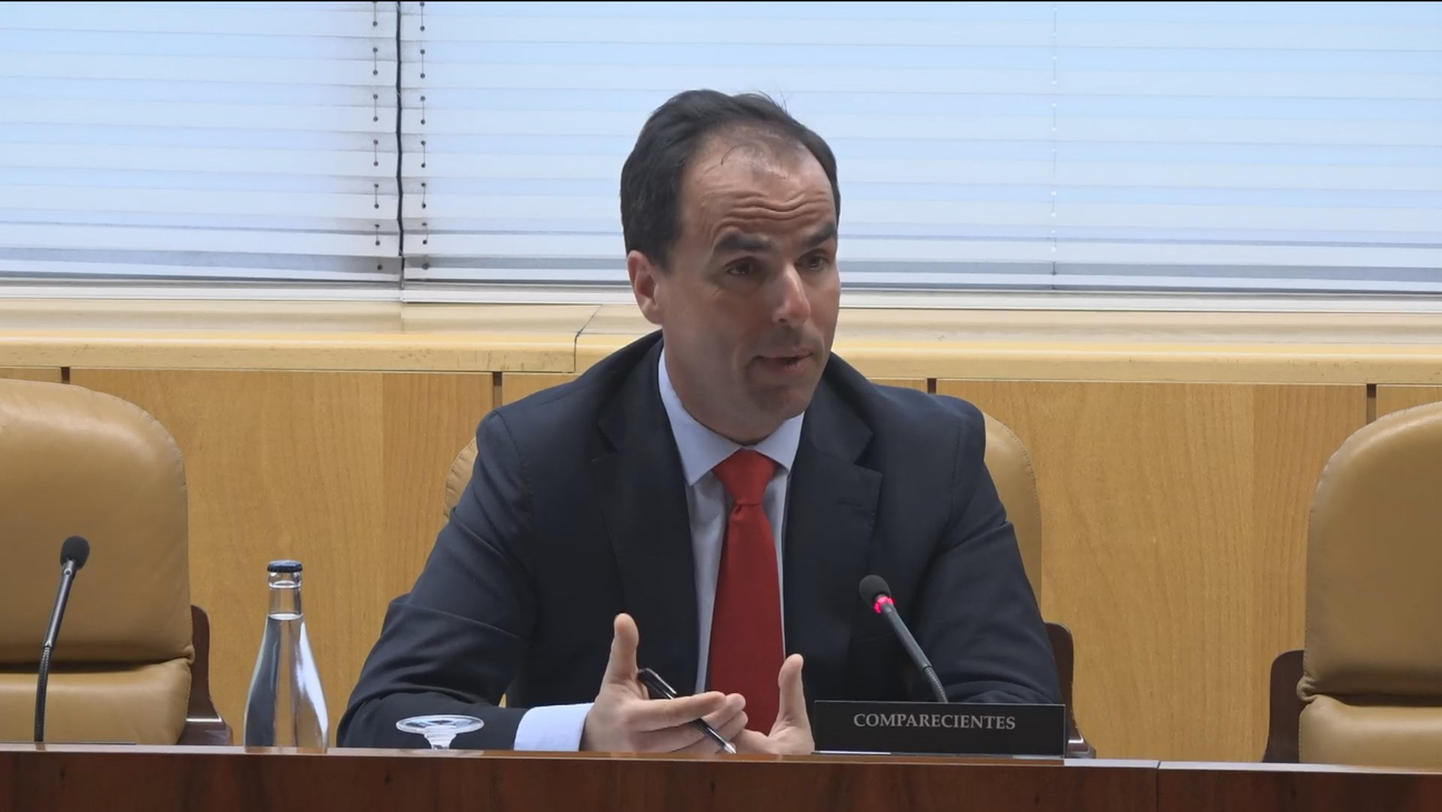 El rector de la URJC retirará el título de máster a Cifuentes  si el juzgado declara que es falso