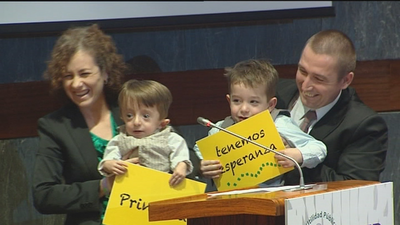 La reina Letizia pide no olvidarse "nunca" de las enfermedades raras