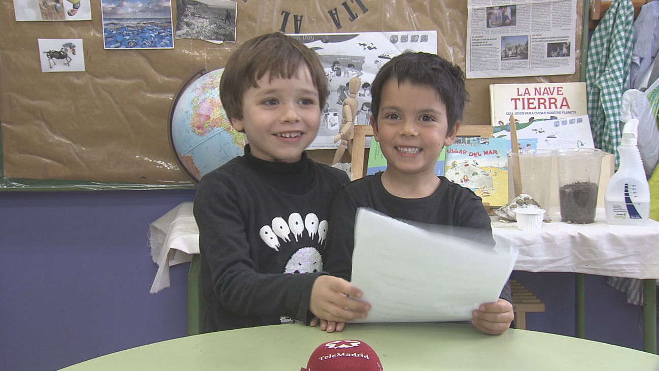 Niños de un colegio de Galapagar piden en una carta salvar el planeta y Macron les contesta