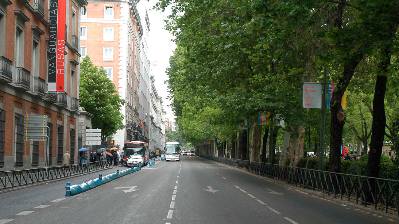 El Ayuntamiento quiere un carril bici en el eje Prado-Recoletos
