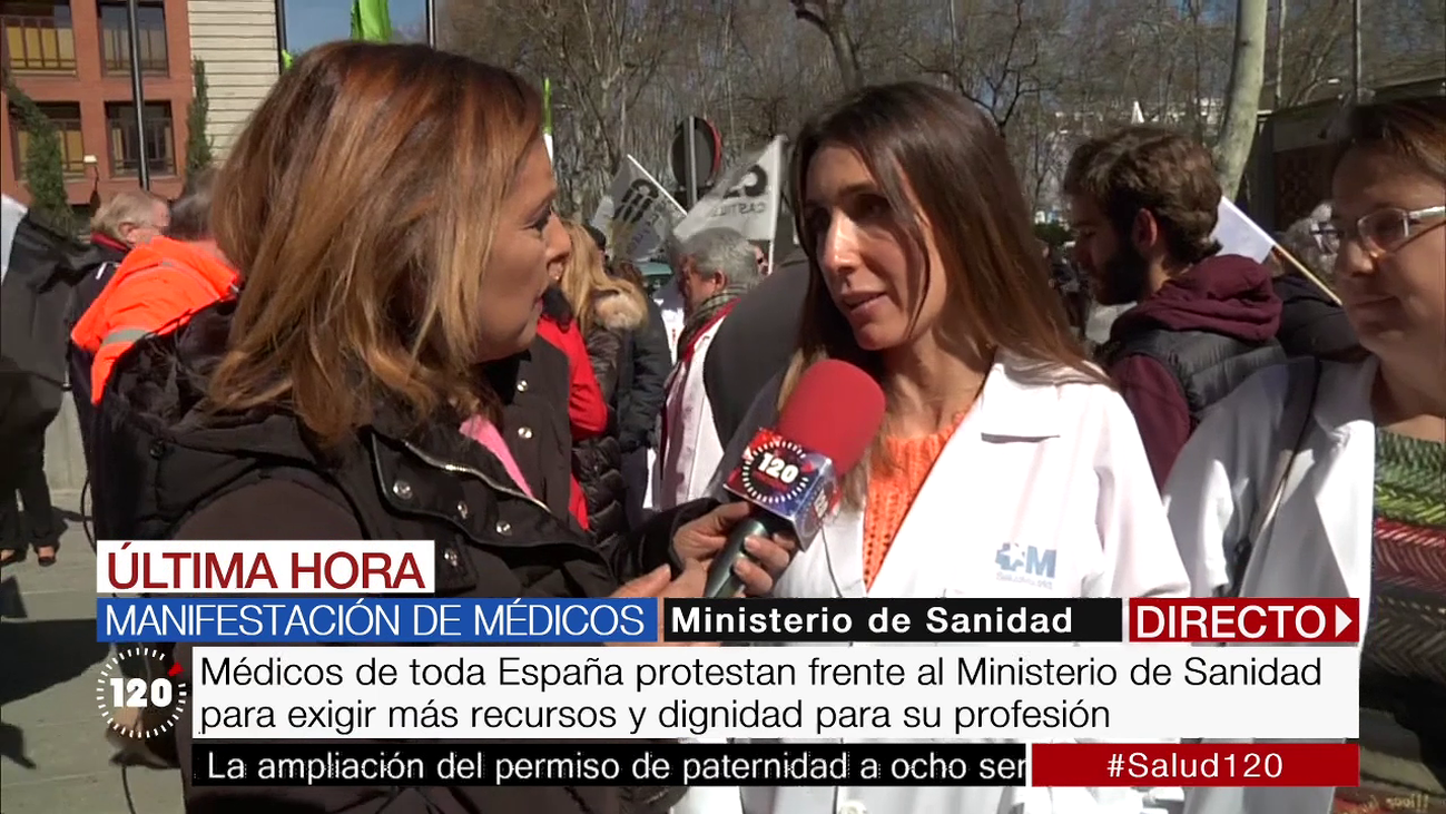 Médicos de toda España se manifiestan para exigir "más recursos en la sanidad" y "de calidad"