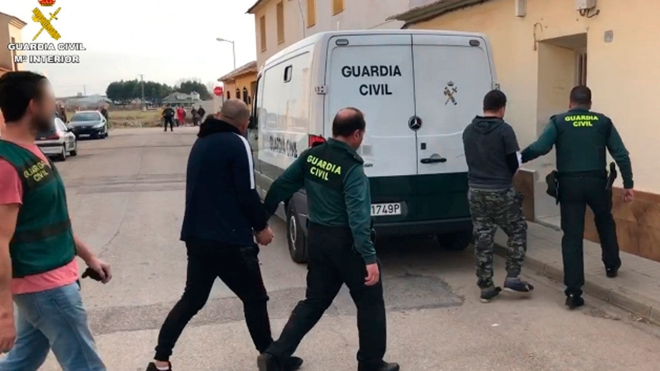 Desarticulada una banda que usaba "la madre de Satán" para volar cajeros