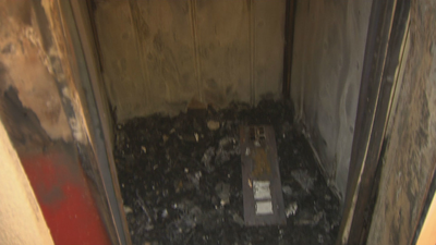 Enfermos y ancianos, atrapados en Entrevías sin ascensor