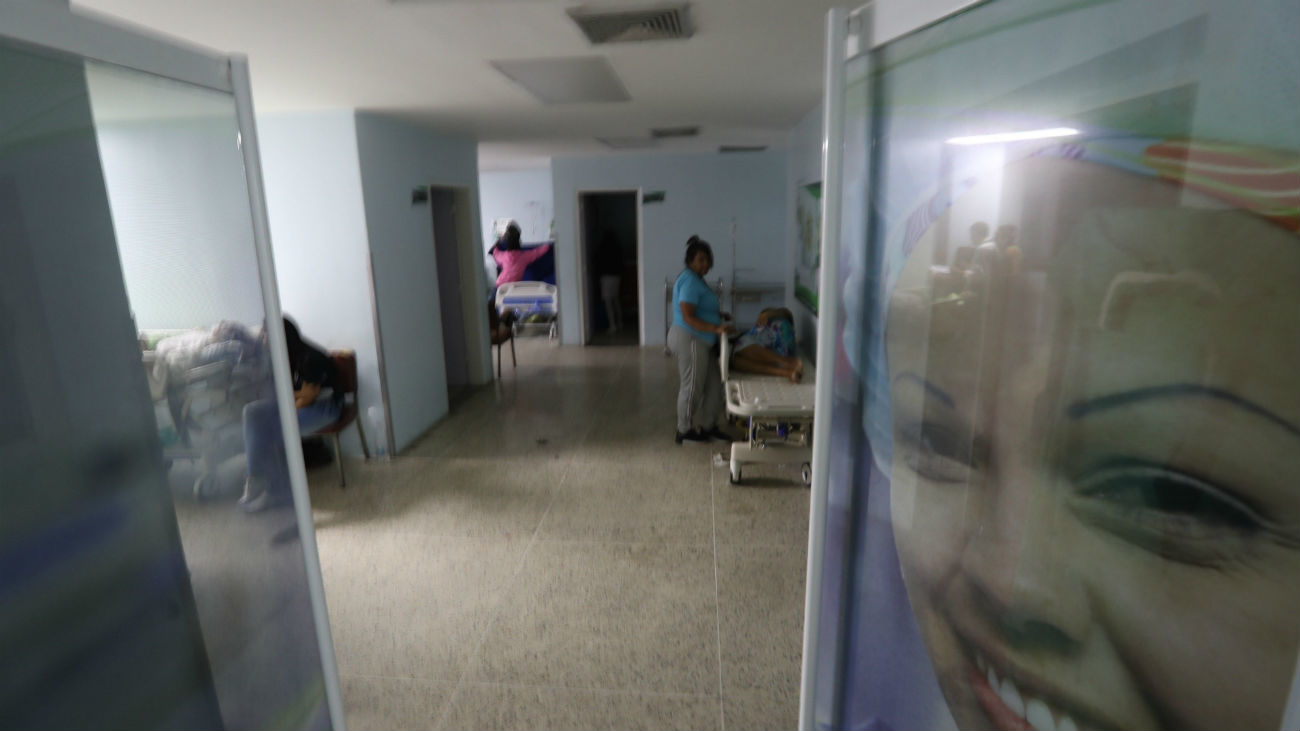 La atención médica, lo más afectado por el apagón de Venezuela