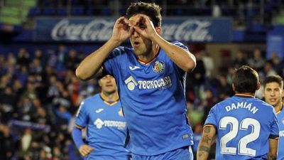 Gol de Mata, de penalti, al Huesca (2-1)