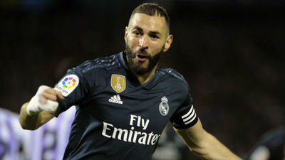 1-4. El Real Madrid reacciona a su crisis ante el Valladolid