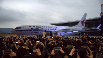 La UE suspende todas las operaciones del Boeing 737 MAX en Europa tras el accidente