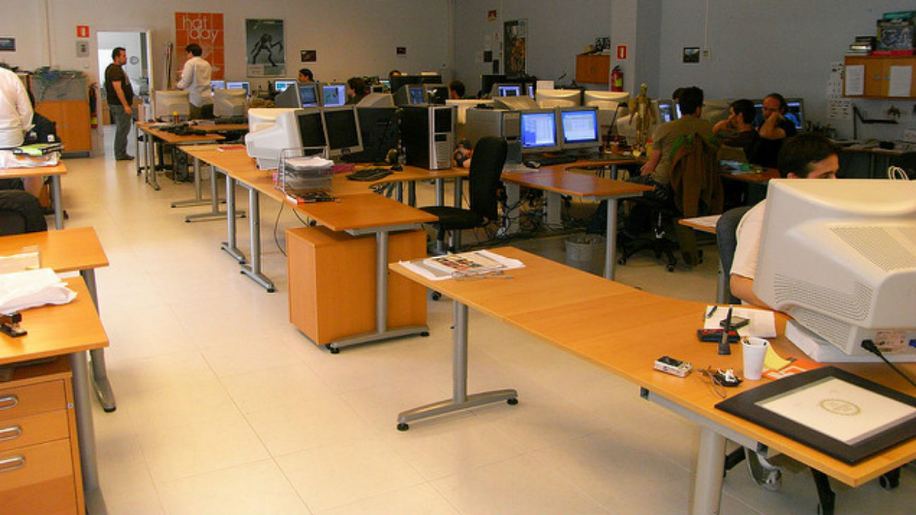 Unas 234.000 personas faltan a trabajar cada día sin justificación